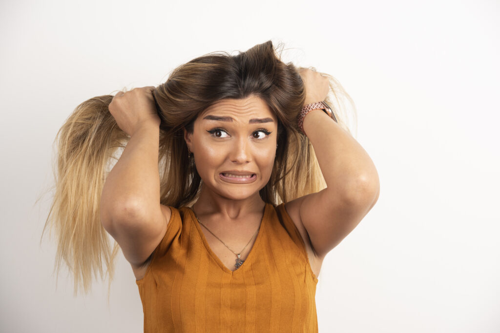 Cabelo ressecado em dezembro: por que acontece e como evitar os danos